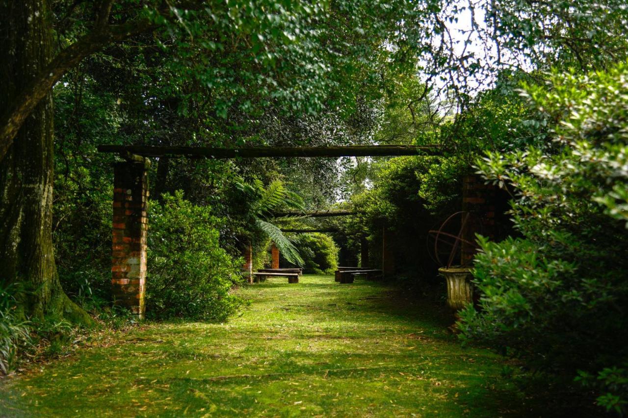Villa The Knoll Historic Guest Farm Hilton Esterno foto